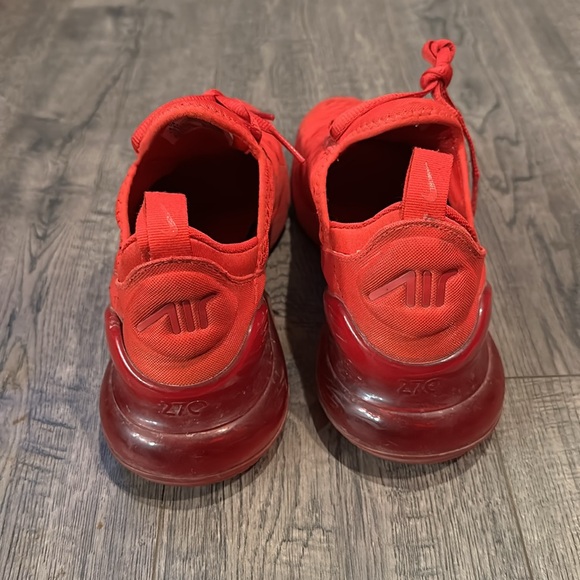 air maxes - Picture 4 of 4